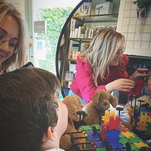 Haarhuis bij Allysa Caubergh kapster kapsalon Munsterbilzen Bilzen-Hoeselt knippen föhnen brushing ballayage mannen vrouwen kinderen opsteekkapsels creatieve kapsels nieuwe technieken